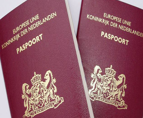 كيفية الحصول على جواز سفر هولندي؟ وما هي الأوراق المطلوبة؟