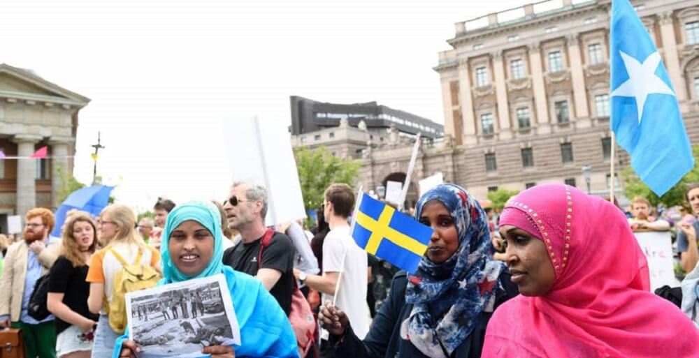 الهجرة الى السويد