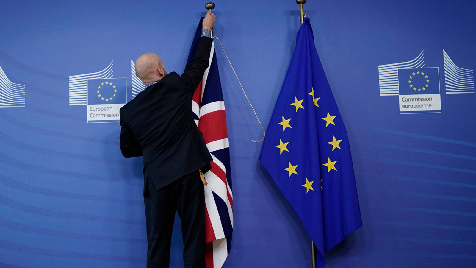 مساومة بين المملكة المتحدة والاتحاد الأوروبي لعقد صفقة التجارة
