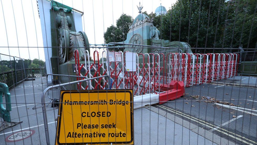إعادة فتح جسر Hammersmith لراكبي الدراجات والمشاة