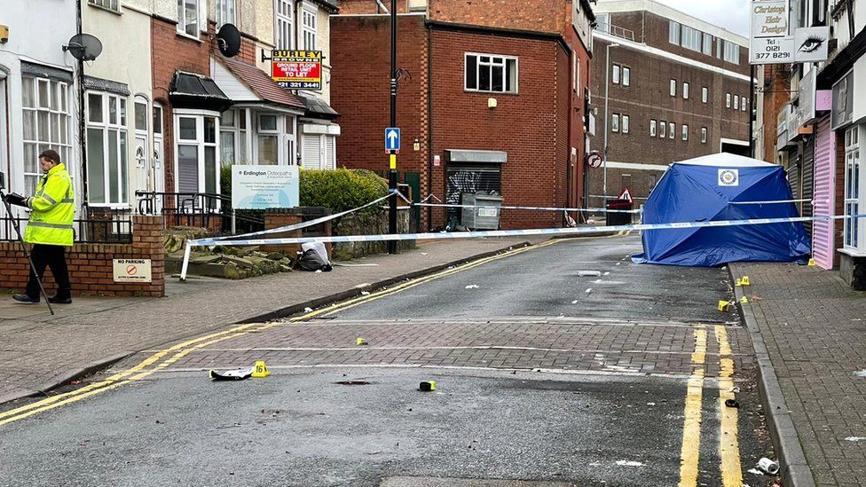 رجل يقتل عمداً بعد دهسه بالسيارة في Birmingham