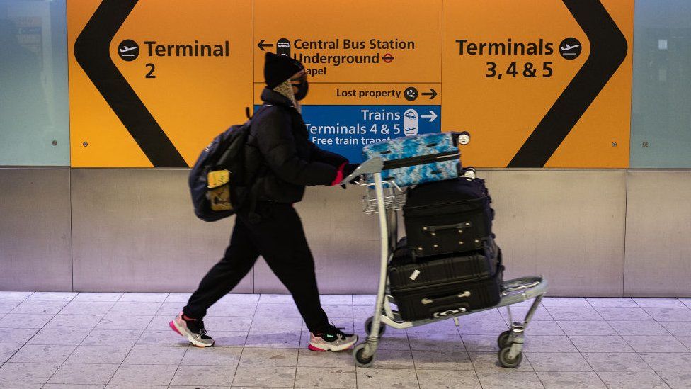 المسافرون إلى المملكة المتحدة سيضطرون لإجراء اختبار سلبي قبل الدخول