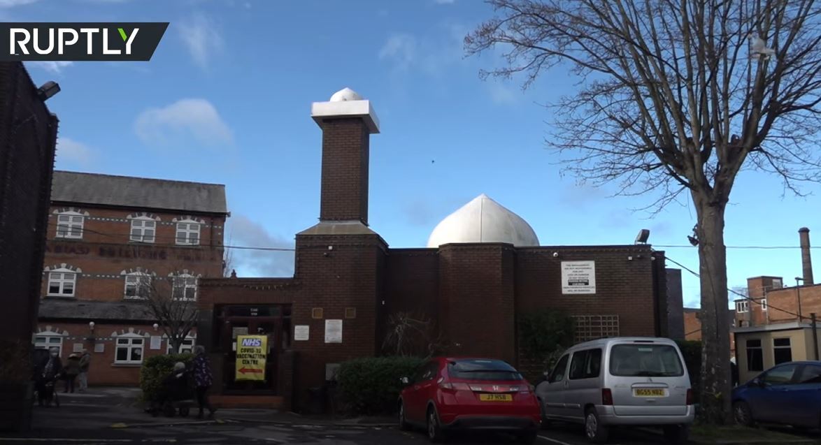 تحول مسجد في بريطانيا إلى مركز لتقديم لقاحات فيروس كورونا