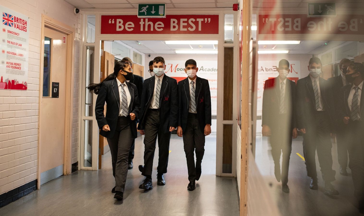 رسمياً...جميع مدارس إنجلترا ستفتح أبوابها في 8 مارس