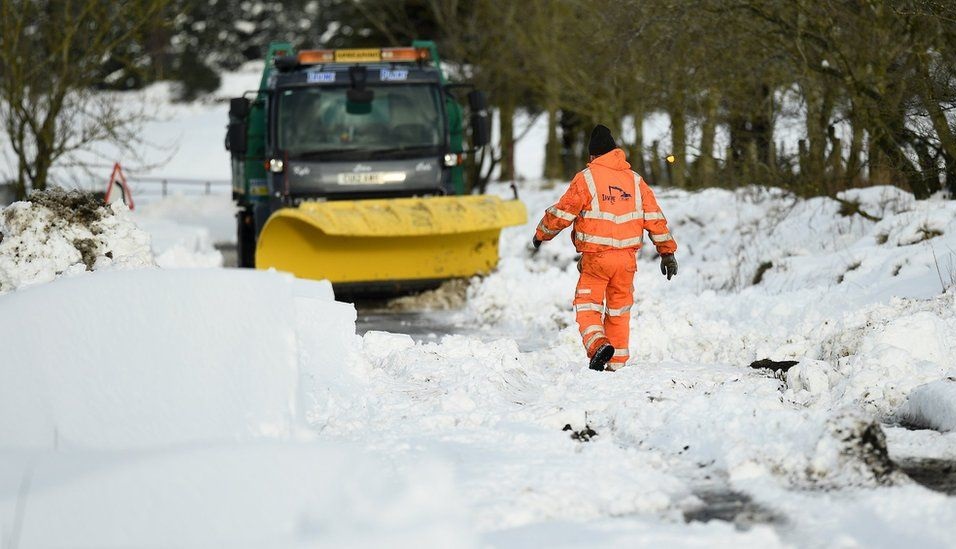 تحذيرات من تساقط الثلوج في جميع أنحاء اسكتلندا لمدة 6 أيام