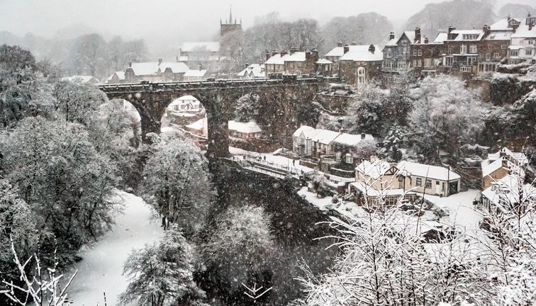 خبراء الطقس: الأمطار والثلوج ستستمر حتى الأسبوع المقبل في إنجلترا واسكتلندا