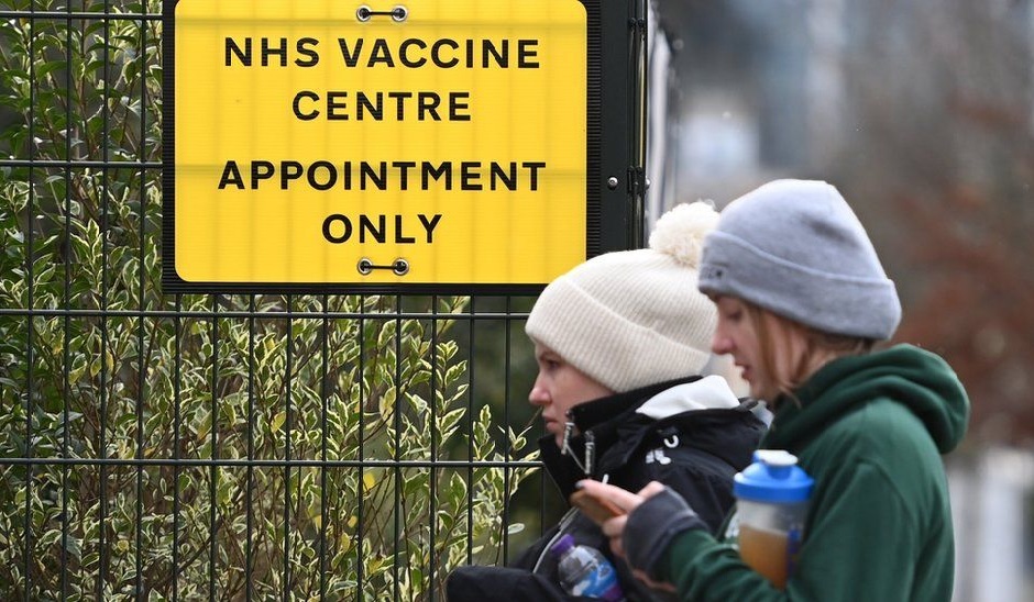 وعود بتطعيم جميع البالغين في ويلز بحلول 31 يوليو