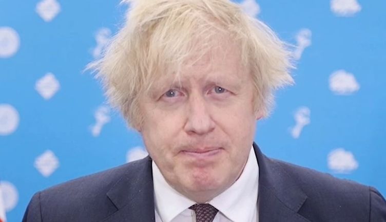 جونسون: إنجلترا لا تزال على الطريق الصحيح لرفع قيود كورونا لكنه يحذر من موجة ثالثة