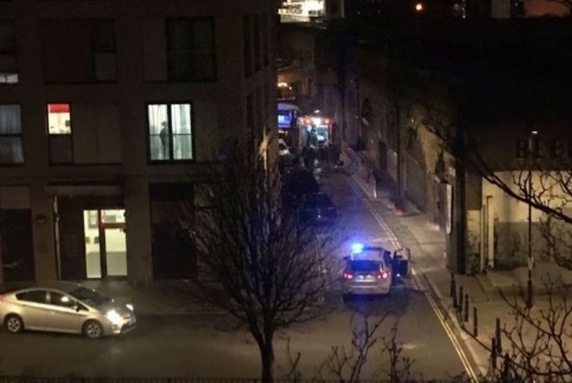 سقوط  طفلة من مبنى سكني في لندن