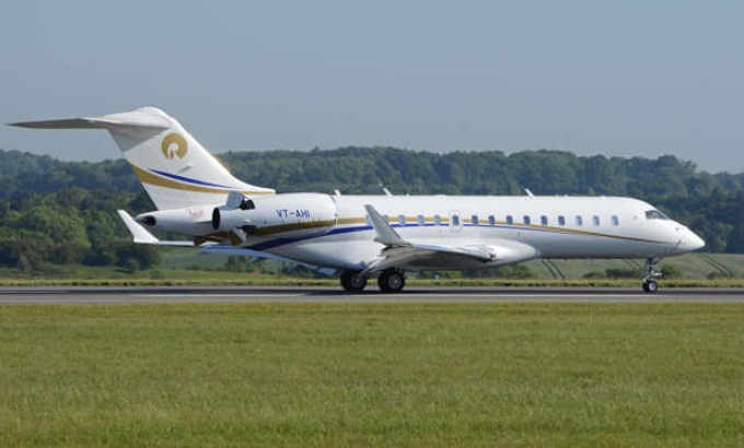 عائلات ثرية تتمكن من انتهاك قيود السفر في بريطانيا