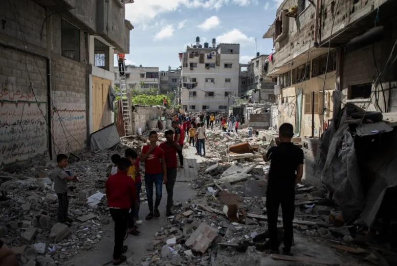 بريطانيا تعلن عن قلقها من القصف الإسرائيلي على المنازل والمدارس في غزة