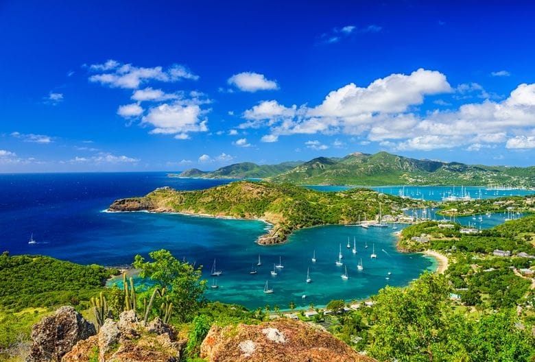 بريطانيا: توقعات بإضافة جزر الكاريبي إلى قائمة السفر الخضراء